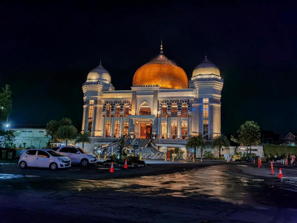 Hotel Tibera Taman Cibeunying บันดุง ภายนอก รูปภาพ