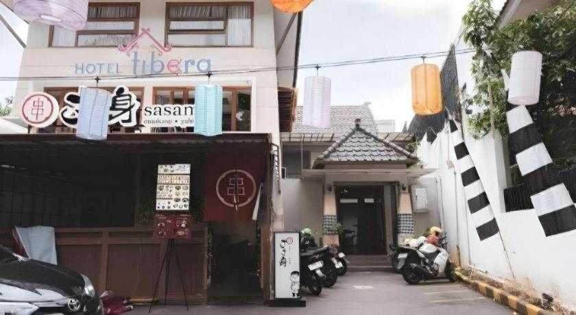 Hotel Tibera Taman Cibeunying บันดุง ภายนอก รูปภาพ