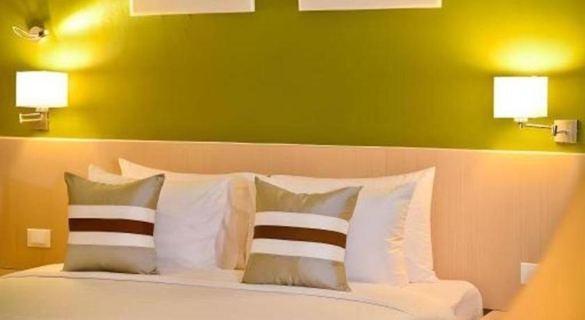 Hotel Tibera Taman Cibeunying บันดุง ภายนอก รูปภาพ
