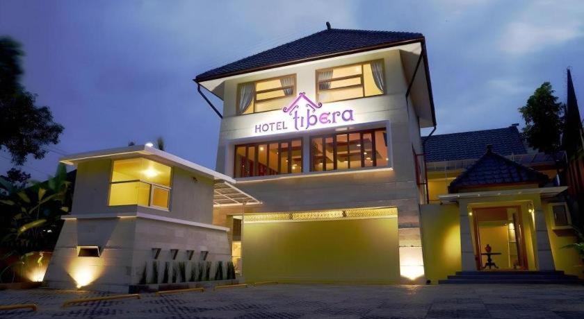 Hotel Tibera Taman Cibeunying บันดุง ภายนอก รูปภาพ